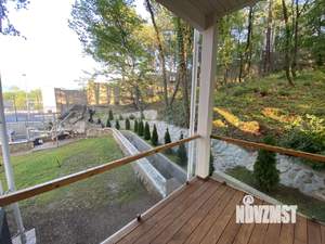 Коттедж 300м&sup2;, 2-этажный, на длительный срок, 