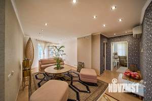 Дом 150м&sup2;, 3-этажный, посуточно, 