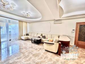 Дом 250м², 3-этажный, посуточно, 