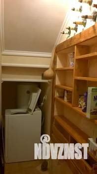 Дом 60м&sup2;, 4-этажный, посуточно, 