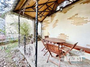 Дом 500м&sup2;, 5-этажный, посуточно, 