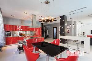 Дом 350м&sup2;, 2-этажный, на длительный срок, 