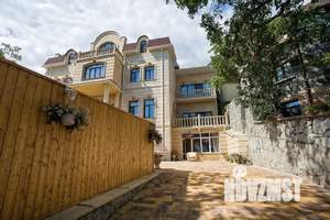 Дом 650м², 4-этажный, посуточно, 