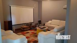 Дом 400м&sup2;, 3-этажный, посуточно, 