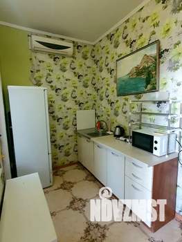 Дом 40м&sup2;, 3-этажный, посуточно, 