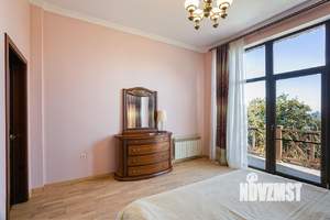 Дом 330м², 3-этажный, посуточно, 