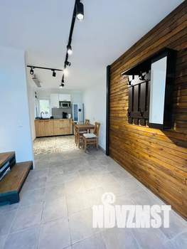 Дом 64м&sup2;, 2-этажный, посуточно, 