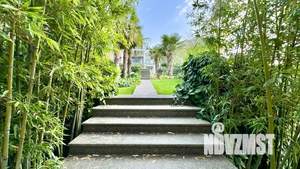 Дом 400м&sup2;, 2-этажный, посуточно, 