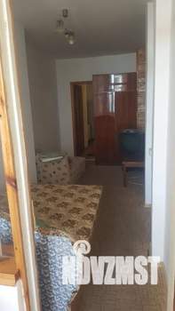 Дом 18м&sup2;, 3-этажный, посуточно, 