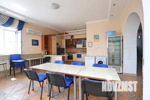 Дом 300м&sup2;, 2-этажный, посуточно, 