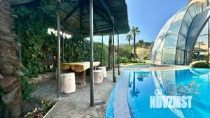 Дом 800м², 2-этажный, посуточно, 