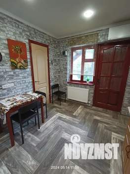 Дом 56м&sup2;, 2-этажный, посуточно, 