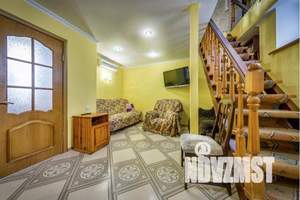 Дом 56м&sup2;, 4-этажный, посуточно, 