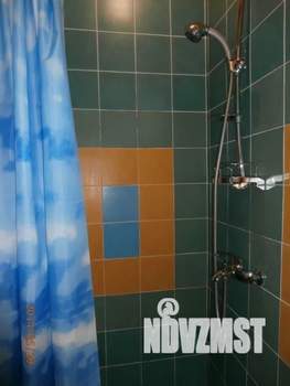 Дом 28м&sup2;, 3-этажный, посуточно, 