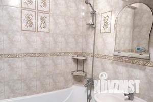 Дом 60м&sup2;, 4-этажный, посуточно, 