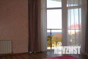 Дом 202м&sup2;, 2-этажный, посуточно, 