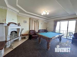 Дом 269м&sup2;, 3-этажный, посуточно, 