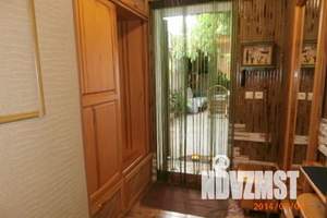 Дом 60м&sup2;, 2-этажный, посуточно, 