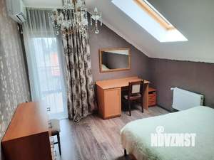 Дом 210м&sup2;, 3-этажный, посуточно, 