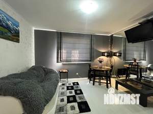 Дом 40м&sup2;, 2-этажный, посуточно, 