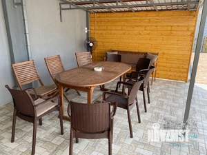 Дом 260м&sup2;, 3-этажный, посуточно, 