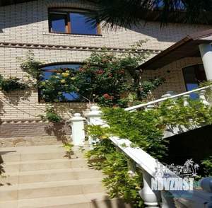 Дом 350м², 3-этажный, посуточно, 