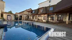 Дом 200м&sup2;, 2-этажный, посуточно, 