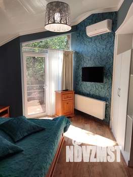 Дом 160м&sup2;, 2-этажный, посуточно, 