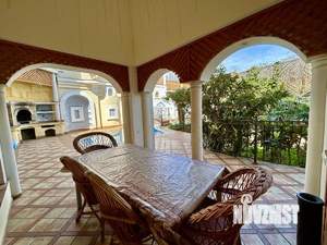 Дом 550м², 2-этажный, посуточно, 