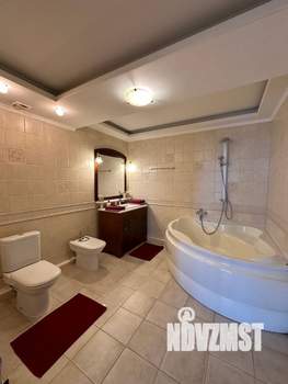 Дом 250м², 3-этажный, посуточно, 