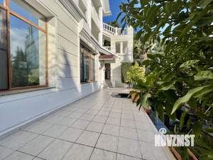 Дом 1000м², 3-этажный, посуточно, 