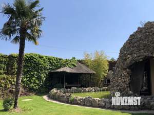 Дом 370м&sup2;, 2-этажный, посуточно, 