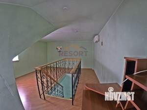 Дом 160м&sup2;, 2-этажный, на длительный срок, 