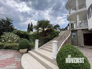 Дом 300м&sup2;, 2-этажный, посуточно, 