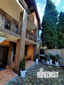 Дом 240м&sup2;, 3-этажный, посуточно, 