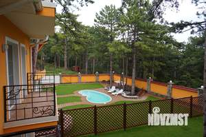 Дом 140м&sup2;, 3-этажный, посуточно, 