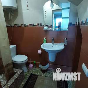 Дом 40м², 3-этажный, посуточно, 