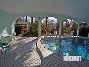 Дом 230м&sup2;, 4-этажный, посуточно, 