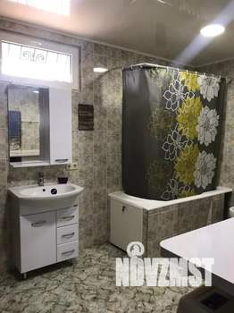 Дом 220м&sup2;, 3-этажный, посуточно, 