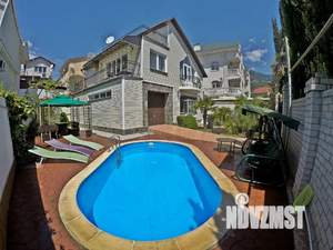 Дом 150м&sup2;, 3-этажный, посуточно, 