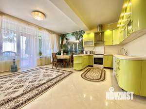 Дом 240м², 3-этажный, посуточно, 