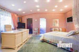 Дом 350м&sup2;, 2-этажный, на длительный срок, 