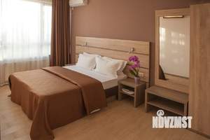 Дом 350м&sup2;, 3-этажный, посуточно, 