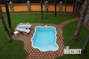 Дом 140м&sup2;, 3-этажный, посуточно, 