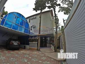 Дом 270м&sup2;, 3-этажный, посуточно, 