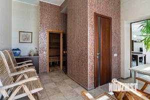 Дом 250м&sup2;, 2-этажный, посуточно, 