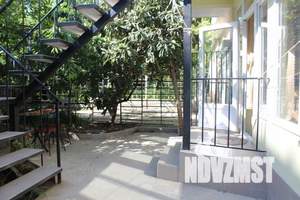 Дом 40м&sup2;, 2-этажный, посуточно, 