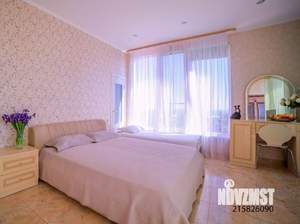 Дом 363м&sup2;, 3-этажный, посуточно, 