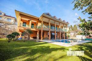 Дом 500м², 2-этажный, посуточно, 