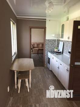 Дом 50м&sup2;, 2-этажный, посуточно, 